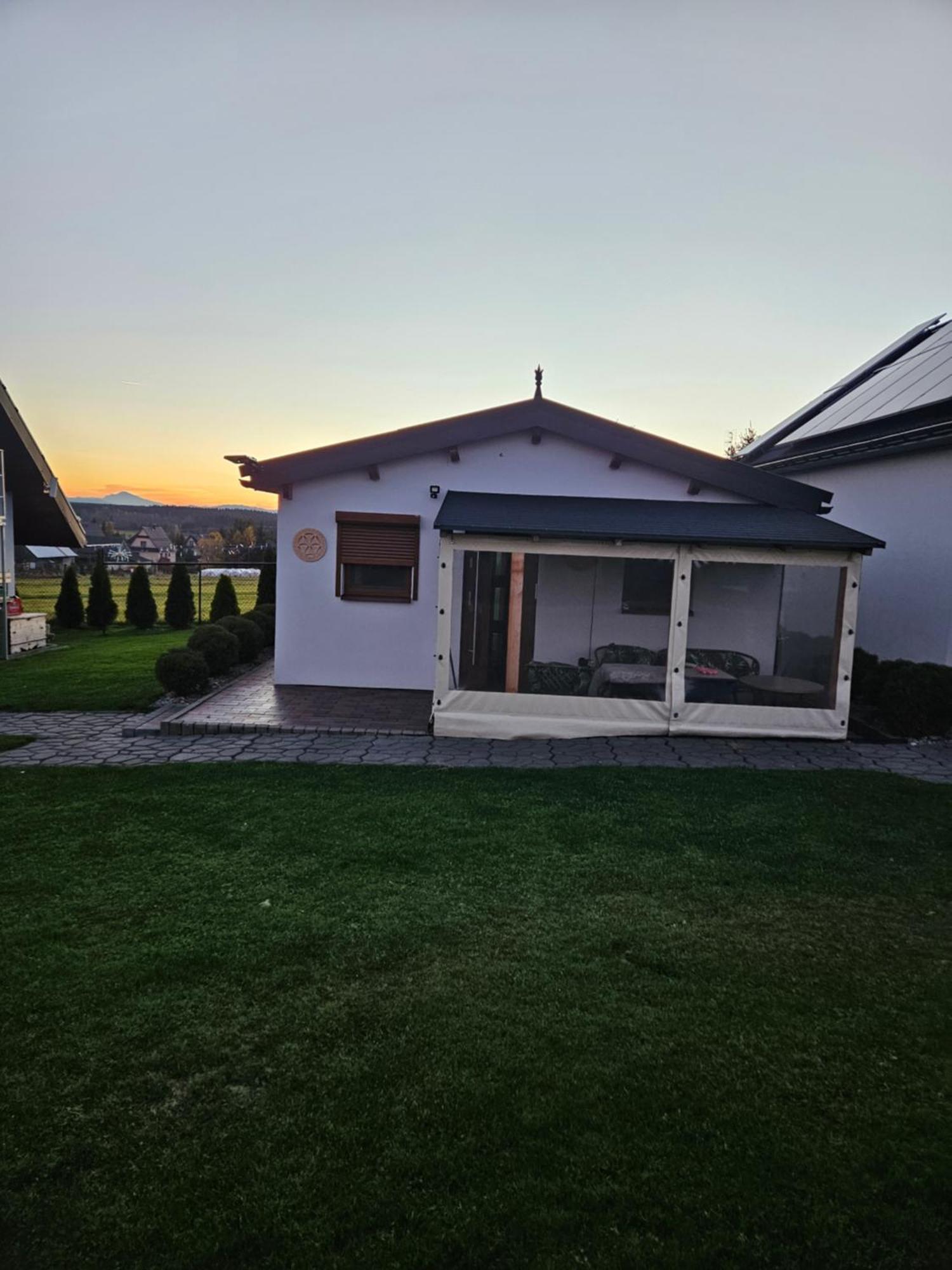 Domek Drewniany Piekielnik Dış mekan fotoğraf